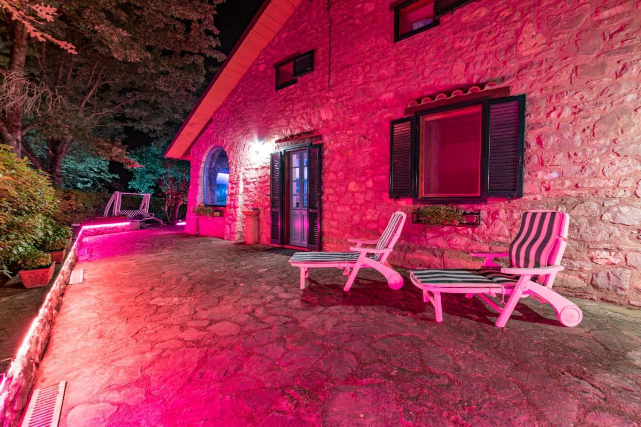 Villa Bog - Villa con piscina e campo da tennis Piegaro  Eksteriør billede