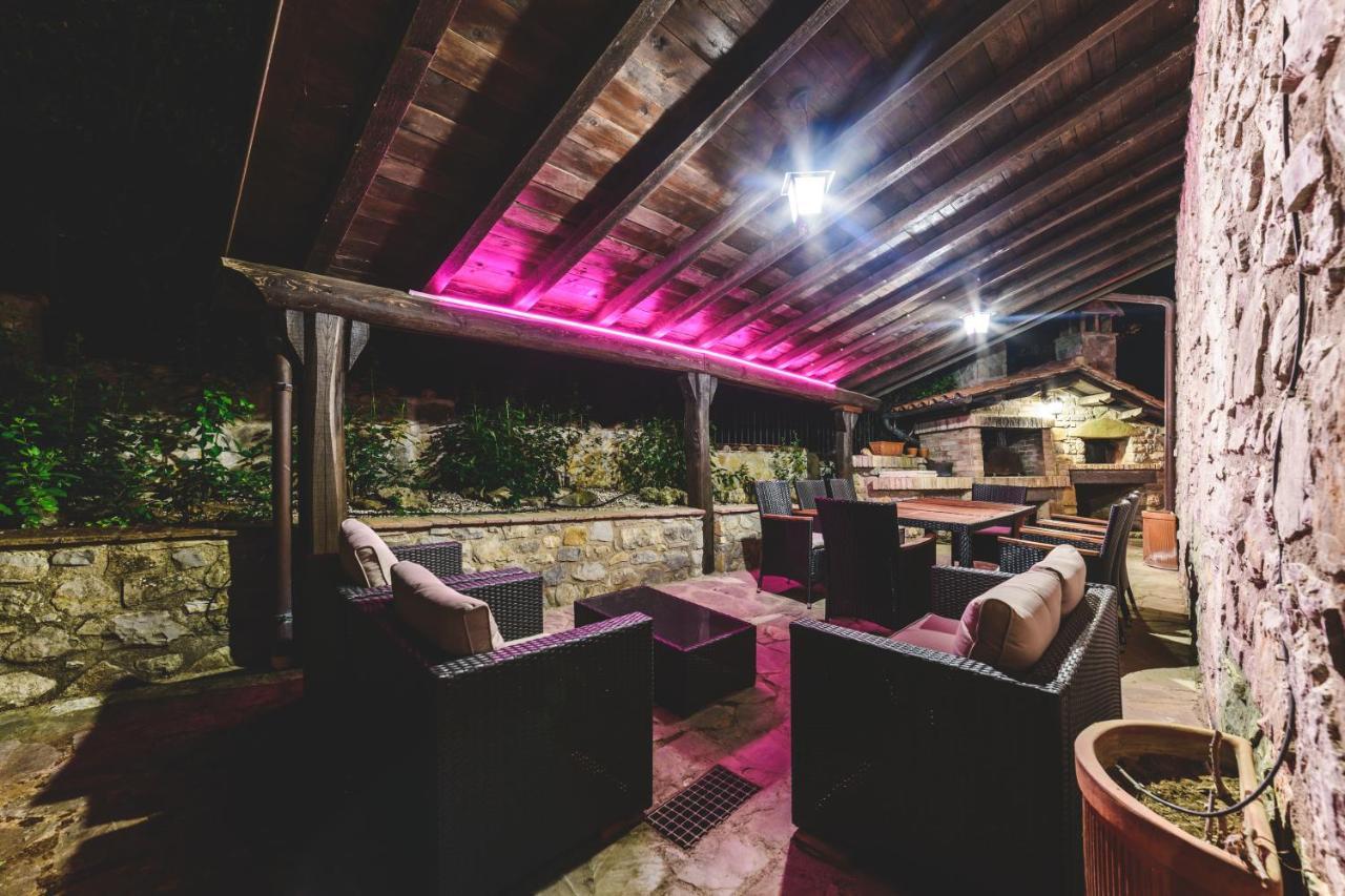 Villa Bog - Villa con piscina e campo da tennis Piegaro  Eksteriør billede