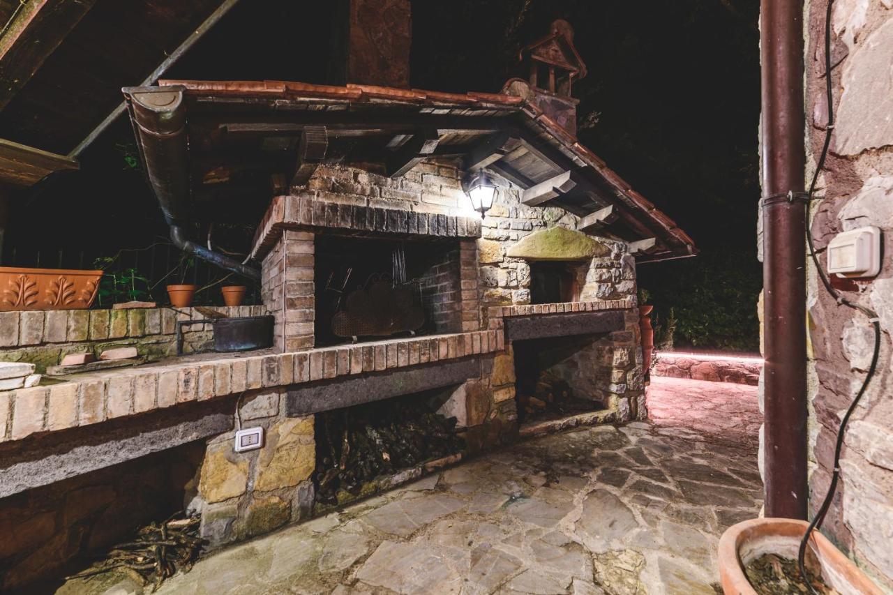Villa Bog - Villa con piscina e campo da tennis Piegaro  Eksteriør billede
